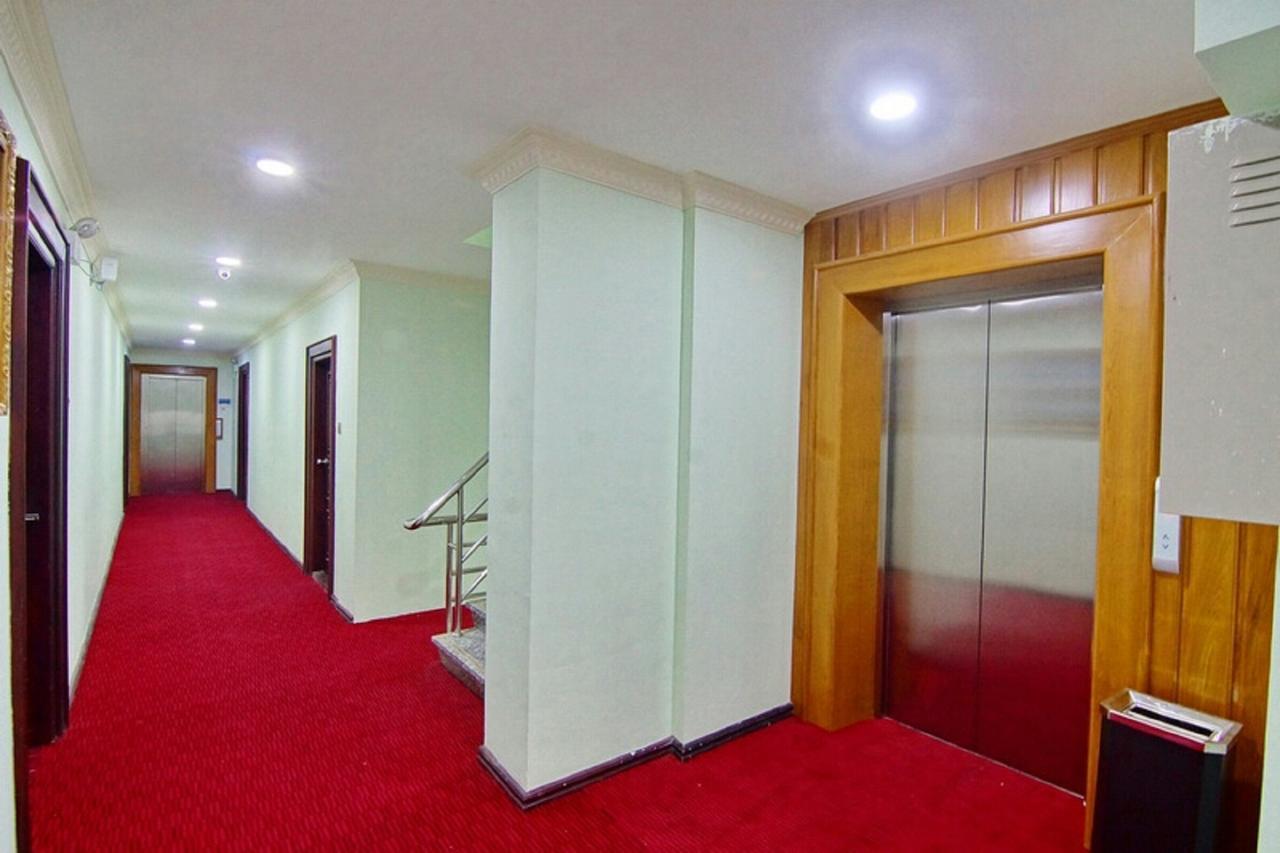 Myat Nan Yone Hotel Mandalay Esterno foto
